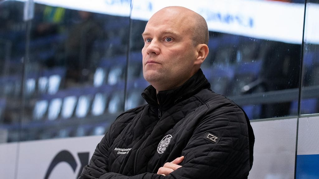 Fredrik Norrena on valmentanut tälläkin kaudella TPS:n alle 20-vuotiaiden SM-sarjajoukkuetta.