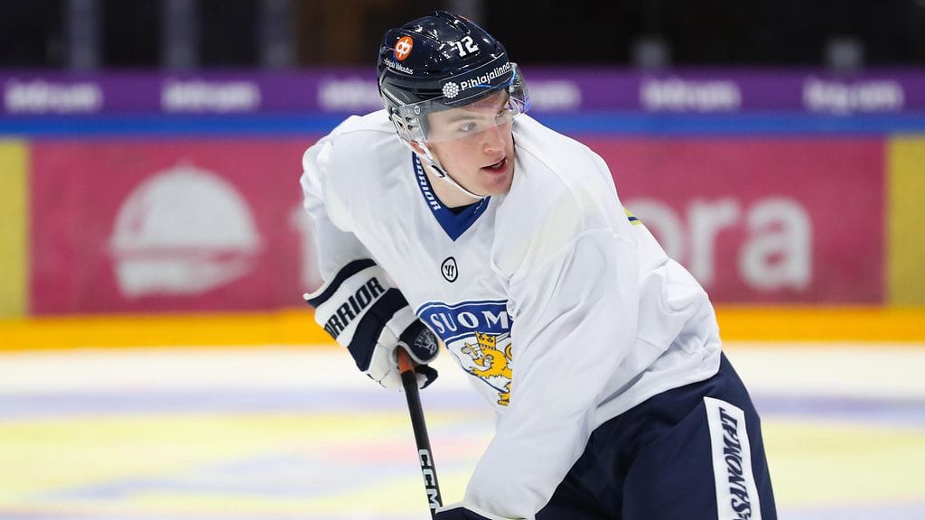 Eetu Liukas Leijonien harjoituksissa 9. marraskuuta 2022.