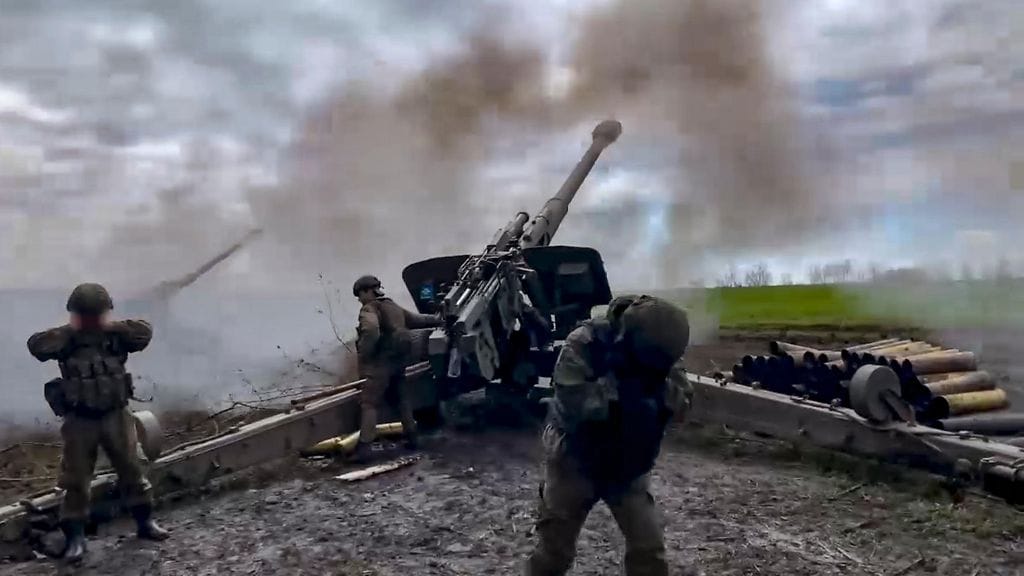 Venäjä tykki Ukraina