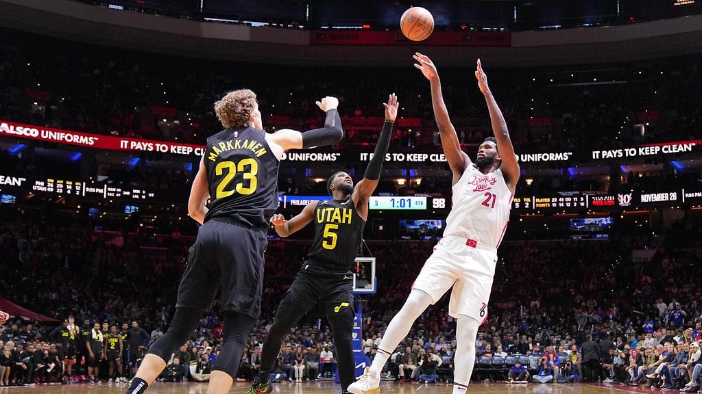 Lauri Markkasen Utah kärsi toisen peräkkäisen tappionsa. Philadelphian Joel Embiid heitti ottelussa 59 pistettä.