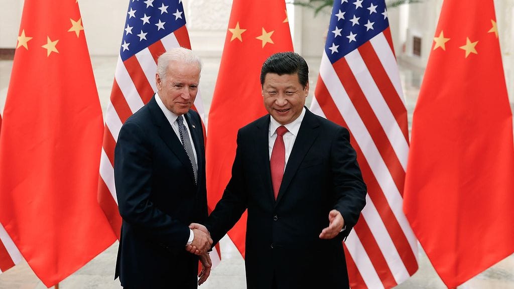 Joe Biden ja Xi Jinping vuonna 2013.