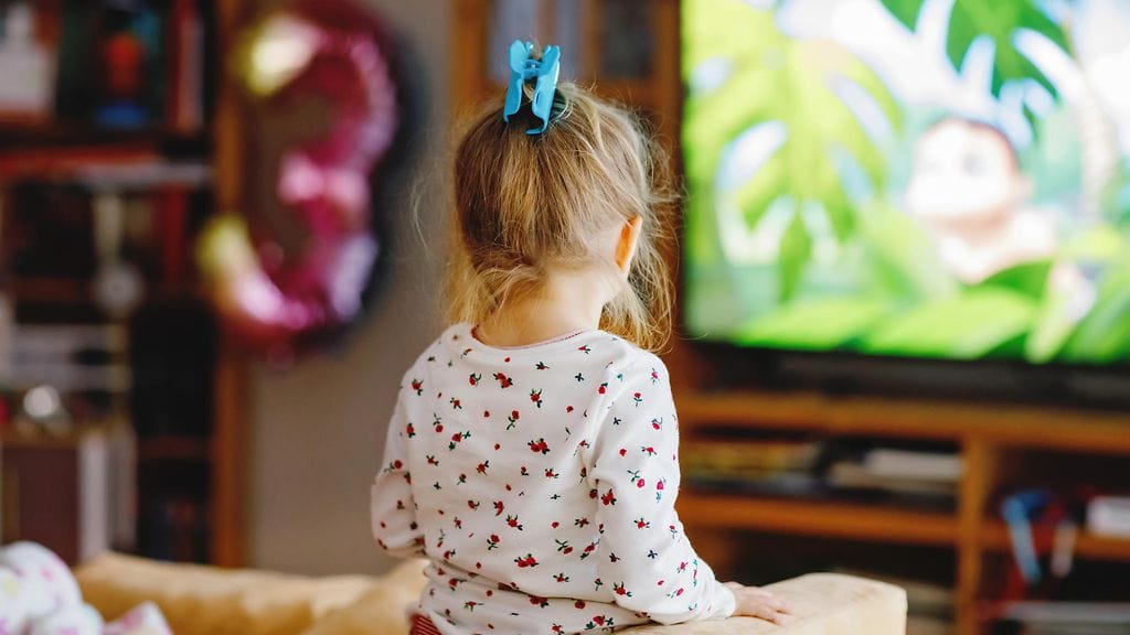 Taapero järkyttyi Leijonakuninkaasta.