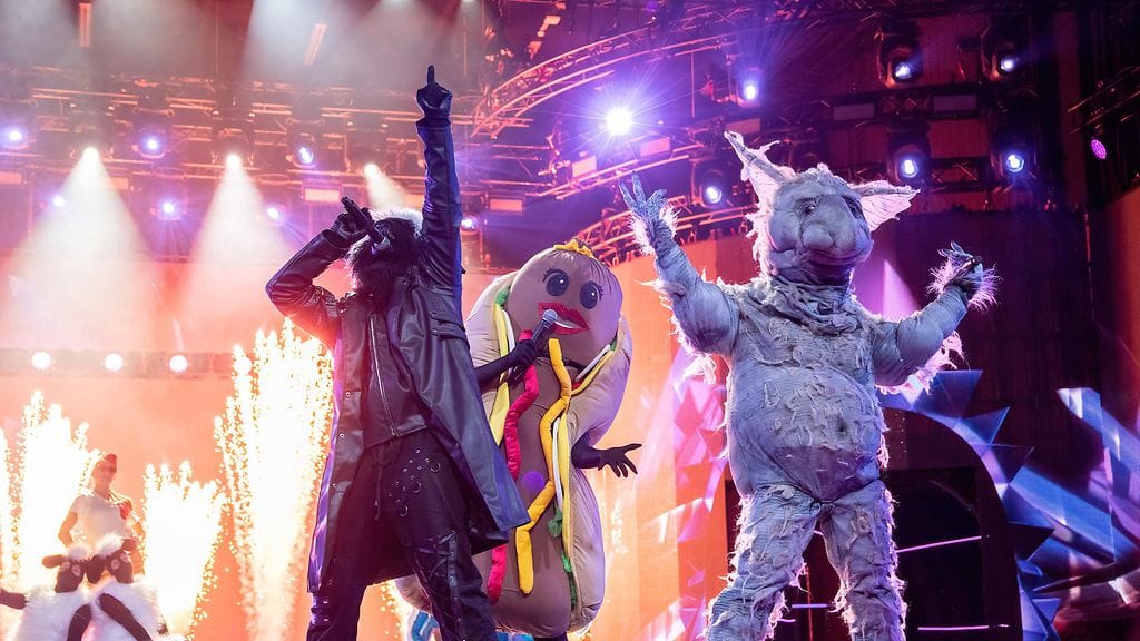 masked_singer_suomi_s4_eps12_mustalammas_hodari_orkki_01_kuvaaja_saku_tiainen