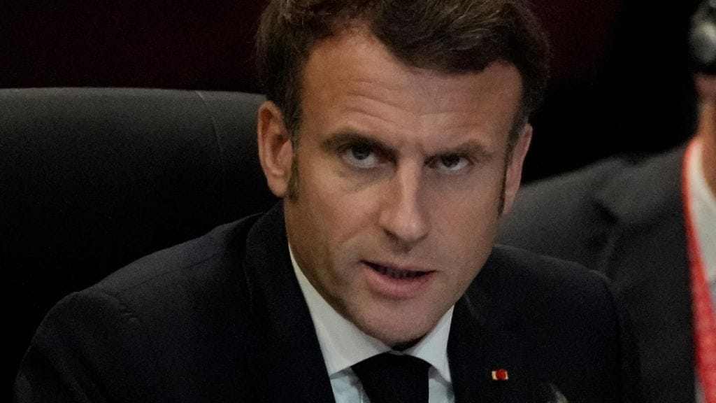 Ranska on antanut sotilasvoimansa heikentyä kylmän sodan loputtua. Esimerkki ei ole hyvä Euroopan puolustuskyvyn kannalta, kirjoittaa Helena Petäistö.