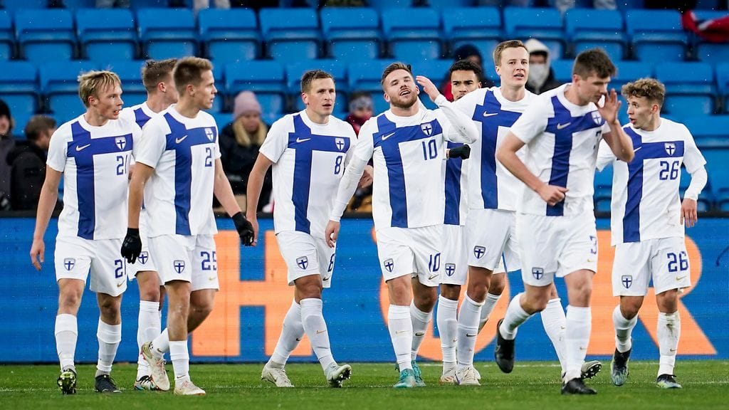 Huuhkajat päätti vuotensa kahteen tasapeliin.