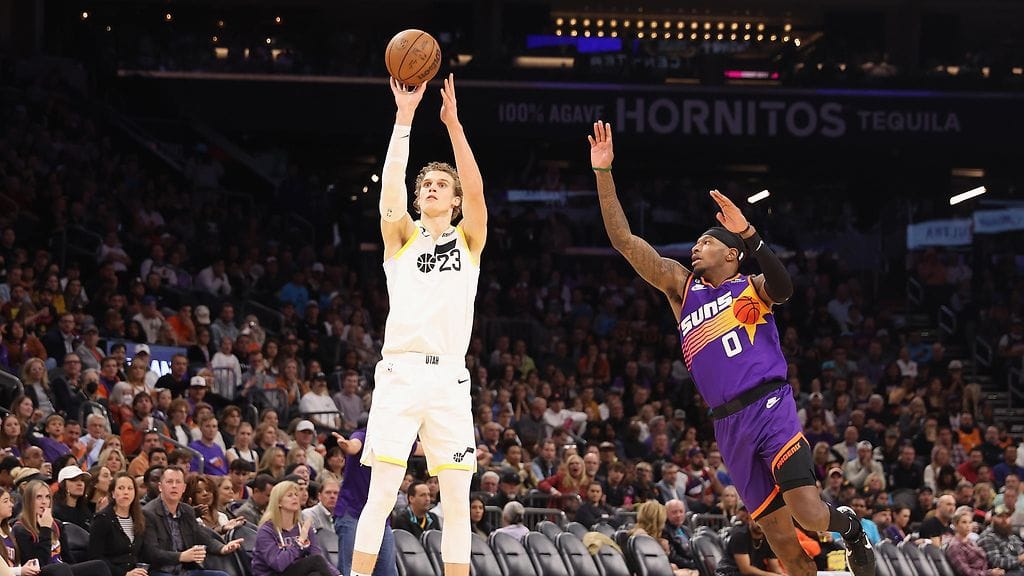 Lauri Markkanen takoi vakuuttavan pistesaldon Chicagoa vastaan.