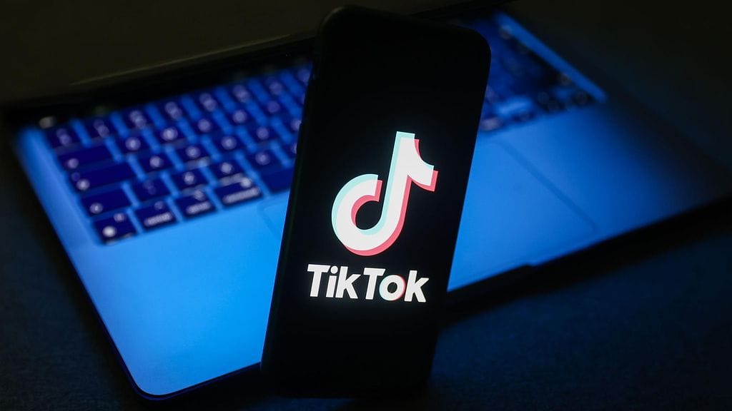 Tiktok on todella suosittu sosiaalinen media.