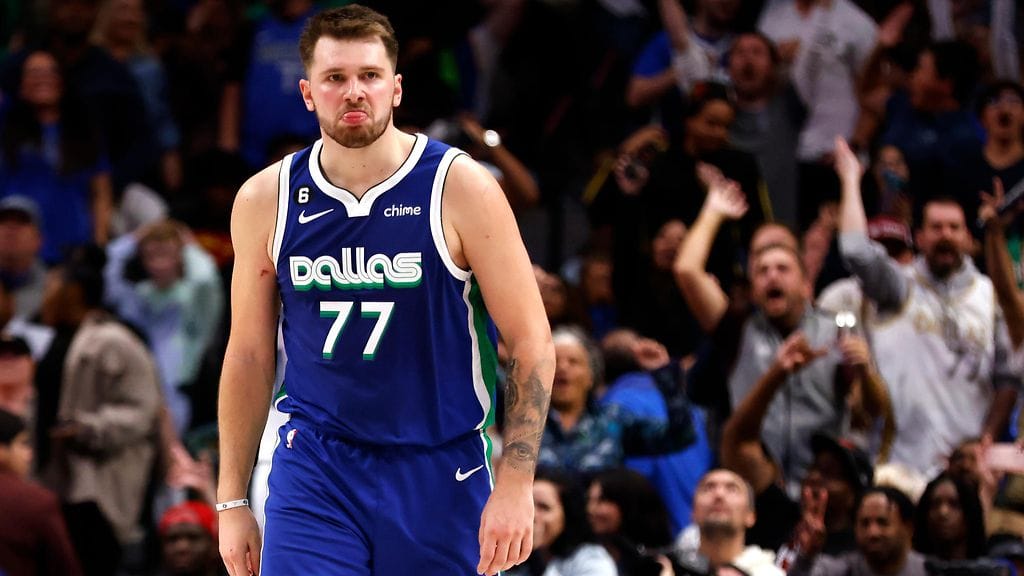 Luka Doncic taikoo triplatuplia hurjaan tahtiin NBA:ssa.