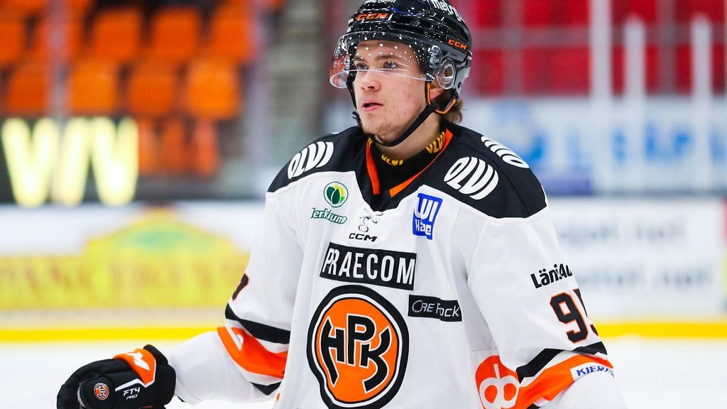 Artturi Toivola on nakuttanut kaksi osumaa HPK:lle keskiviikon vierasottelussa SaiPaa vastaan.