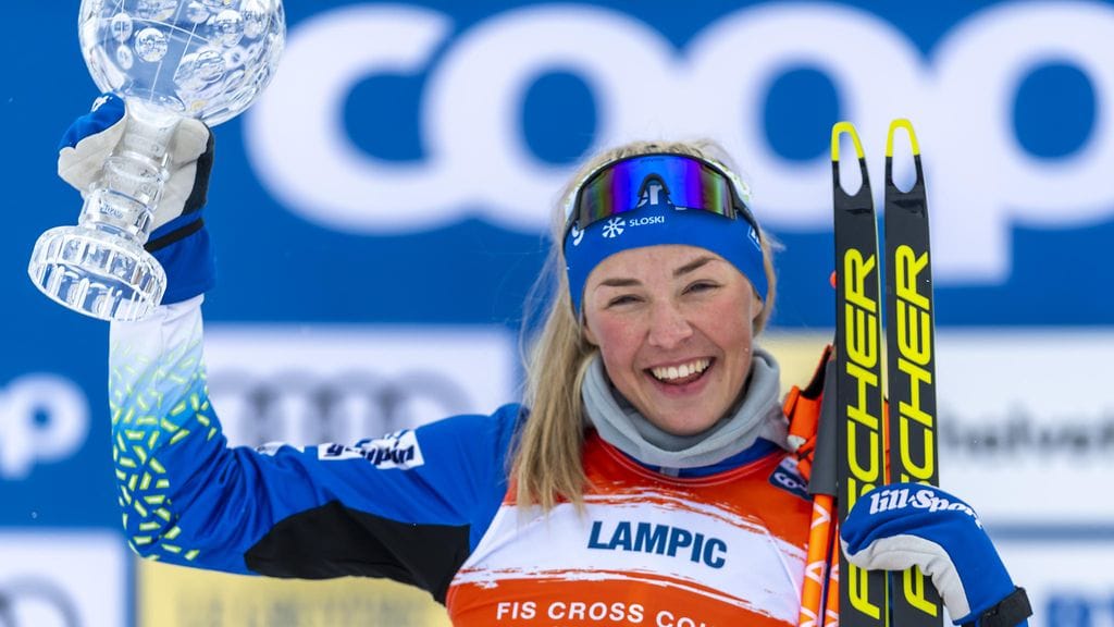 Anamarija Lampic piti huimaa kyytiä naisten pikakisassa Itävallan Hochfilzenissä.