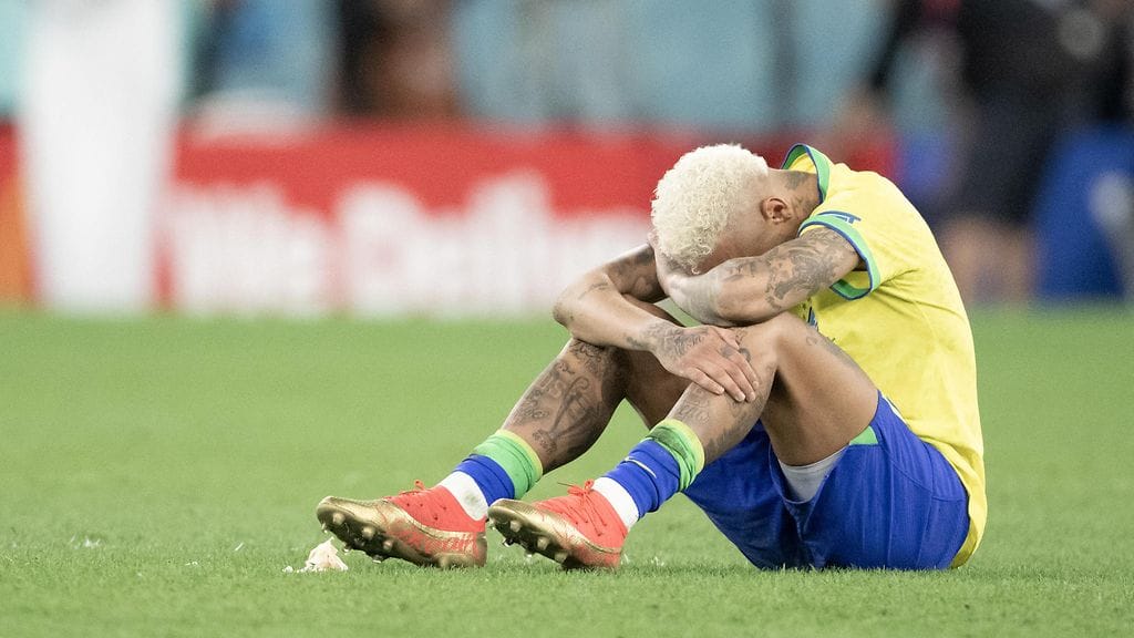 Brasilian supertähti Neymar ei päässyt edes laukomaan rangaistuspotkua.
