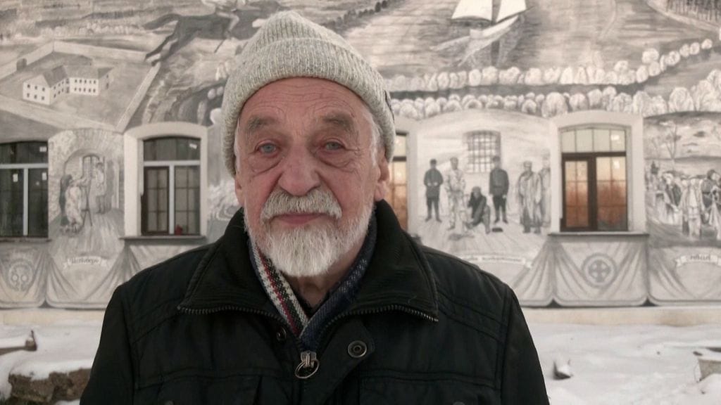 1512 REUTERS VENÄLÄINEN KATUTAITEILIJA Vladimir Ovchinnikov