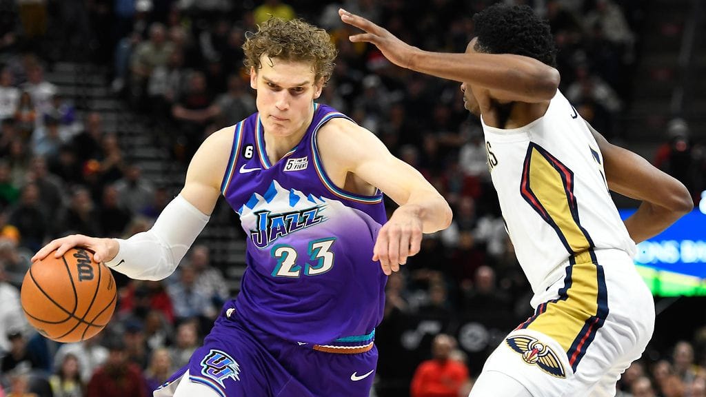 Utah Jazzin suomalaistähti Lauri Markkanen oli vauhdissa New Orleans Pelicansia vastaan.