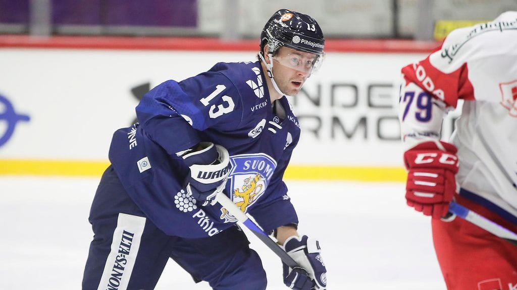 Leijonien hyökkääjä Mikael Ruohomaa ei Petteri Sihvosen näkemyksen mukaan onnistunut Tshekkiä vastaan.