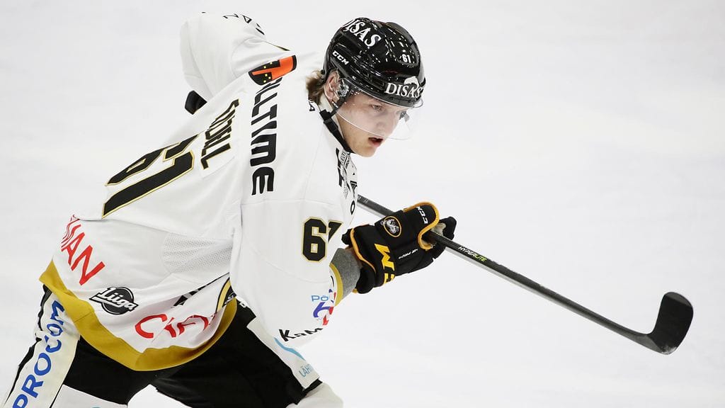 Axel Rindell siirtyy Ruotsiin. Arkistokuva.