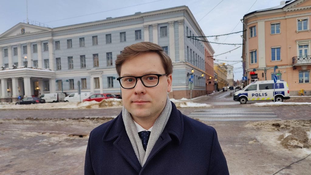 Sazonovin pormestariehdokkuus on saanut kannatusta oman ryhmänsä sisässä.