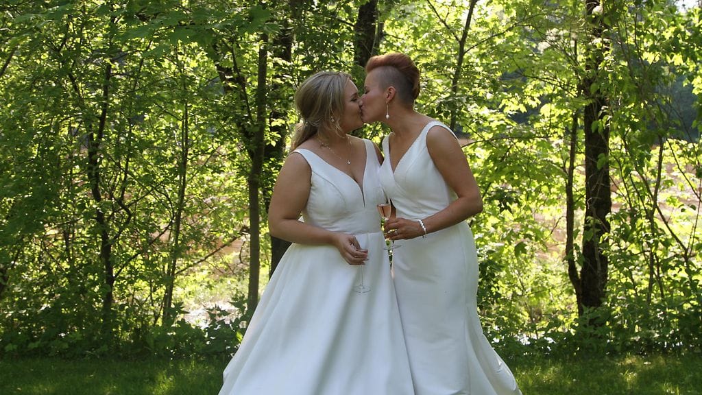 Hääpäiväkirjat Emma ja Nina