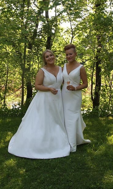 Emma ja Nina hääpuvut