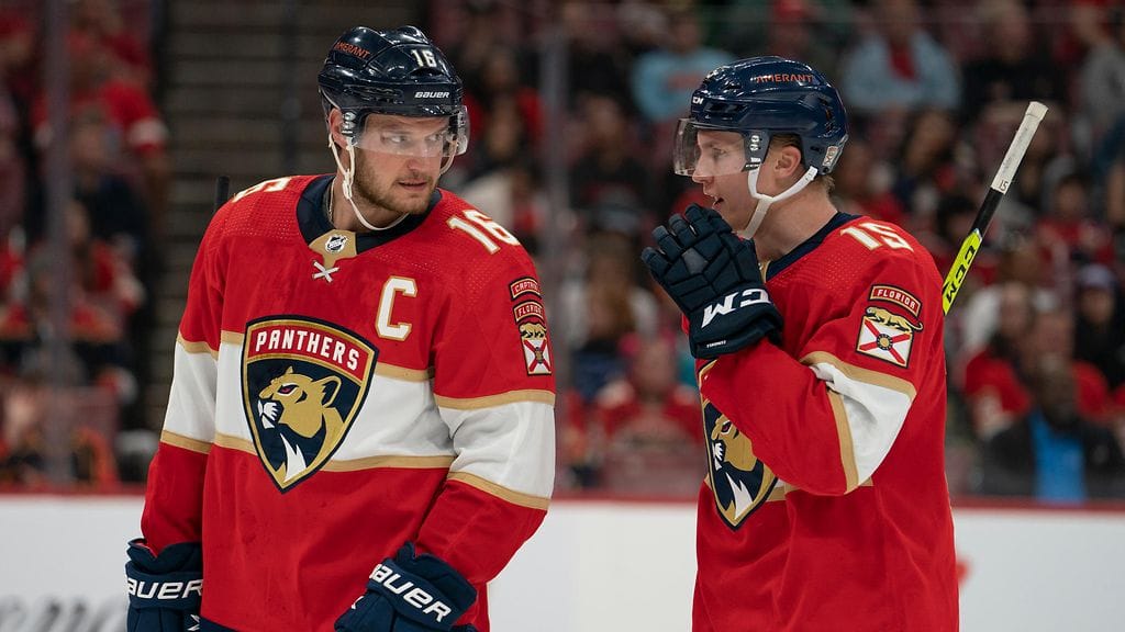 Aleksander Barkov on vielä sivussa, mutta Anton Lundell palaa Florida Panthersin vahvuuteen.