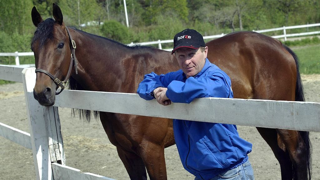 Pekka Korpi on suomalainen ravilegenda. Kuva vuodelta 2005.