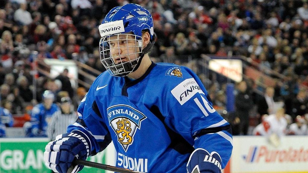 Aleksander Barkov pelasi Nuorten MM-kisoissa vuosina 2012 ja 2013. Kuva aiemmista kisoista Kanadasta.