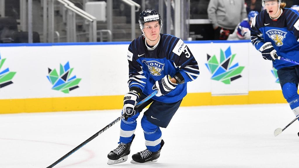 Joakim Kemell onnistui maalinteossa Kanadaa vastaan MM-kisojen kenraalissa.