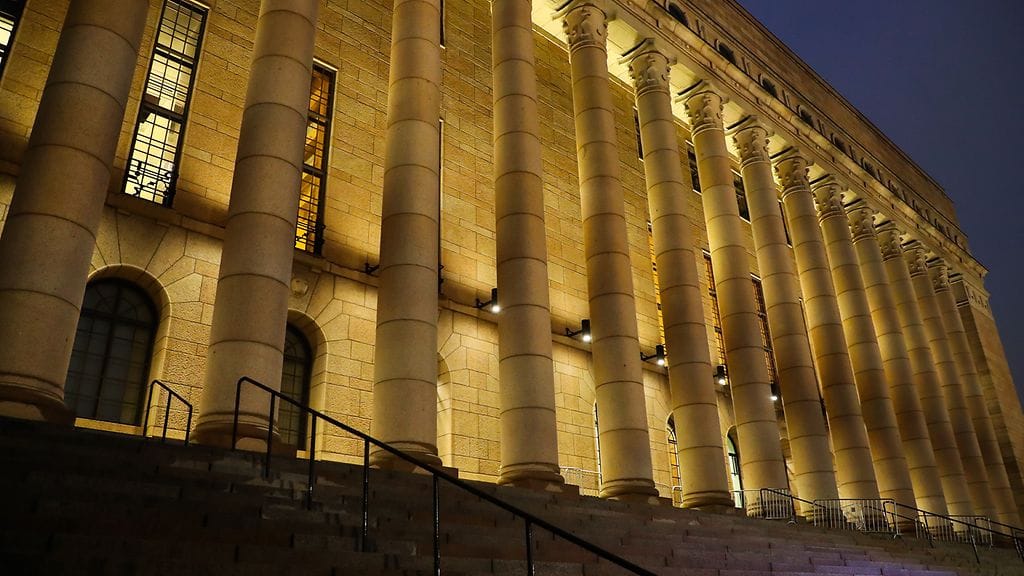 Valtiovarainministeri Saarikko: "Tämä maa tulee tarvitsemaan kaikki suomalaiset työelämän osaksi, mutta väkeä tarvitaan myös muualta. Tätä tosiasiaa te hyvät perussuomalaiset ette pääse pakoon."