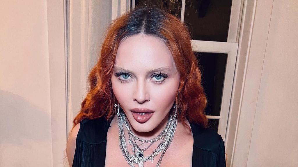 Madonna kommentoi veljensä poismenoa Instagramin tarinat-osiossa.