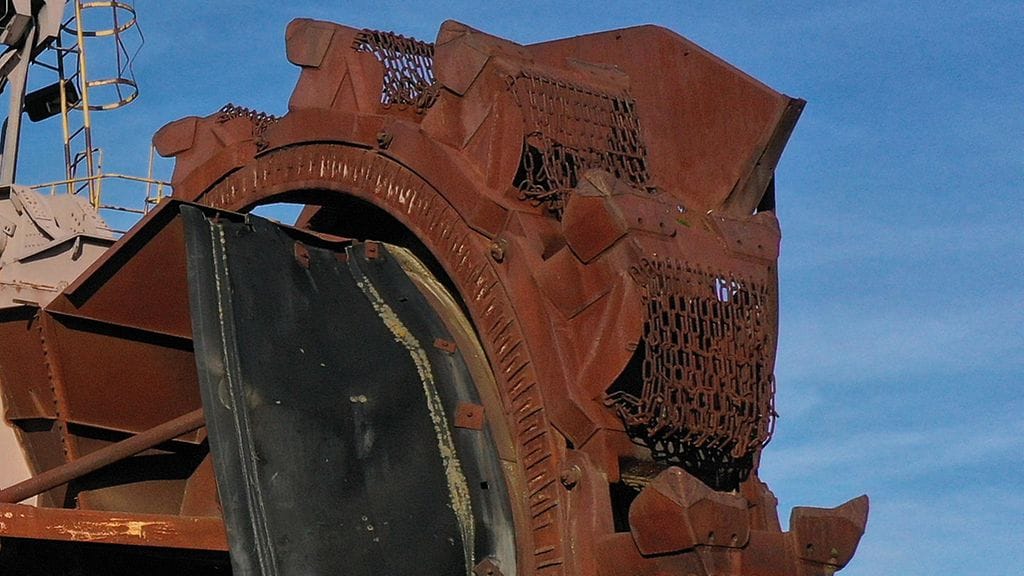 Kaivuri 258 oli käytössä vielä vuosikausia Saksojen yhdistymisen jälkeen.