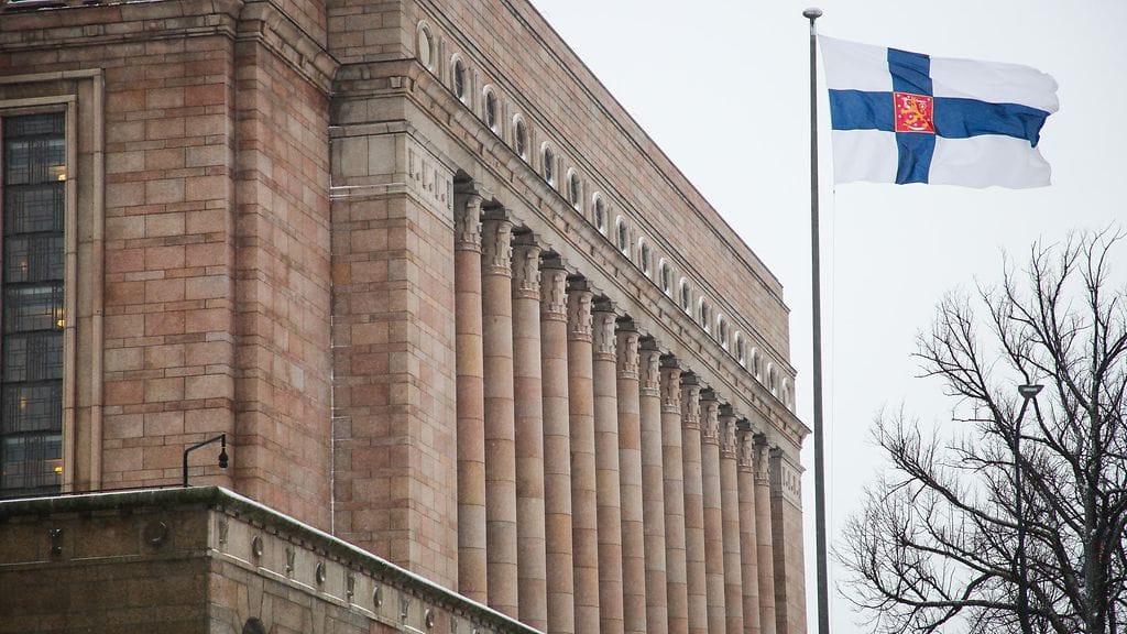 Tarkoitus on leikata sähköalan yritysten voittoja kertaluonteisella verolla valtiolle tilanteessa, jossa sähköala tekee merkittäviä voittoja samalla, kun sähkön hinnannousu kurittaa kotitalouksia.
