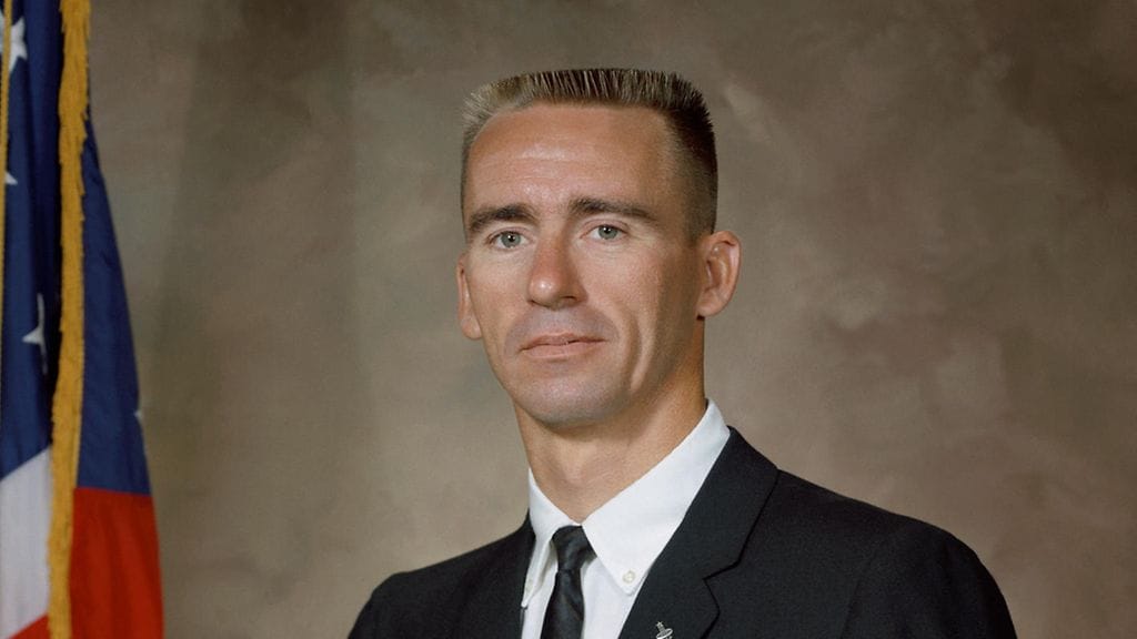 Ensimmäisellä Nasan Apollo-ohjelman miehitetyllä lennolla mukana ollut Walter Cunningham on kuollut.