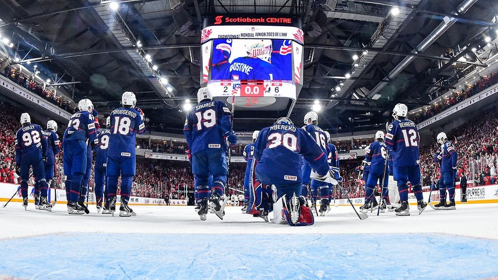 Yhdysvaltojen MM-kultahaaveet sulivat välierätappioon.