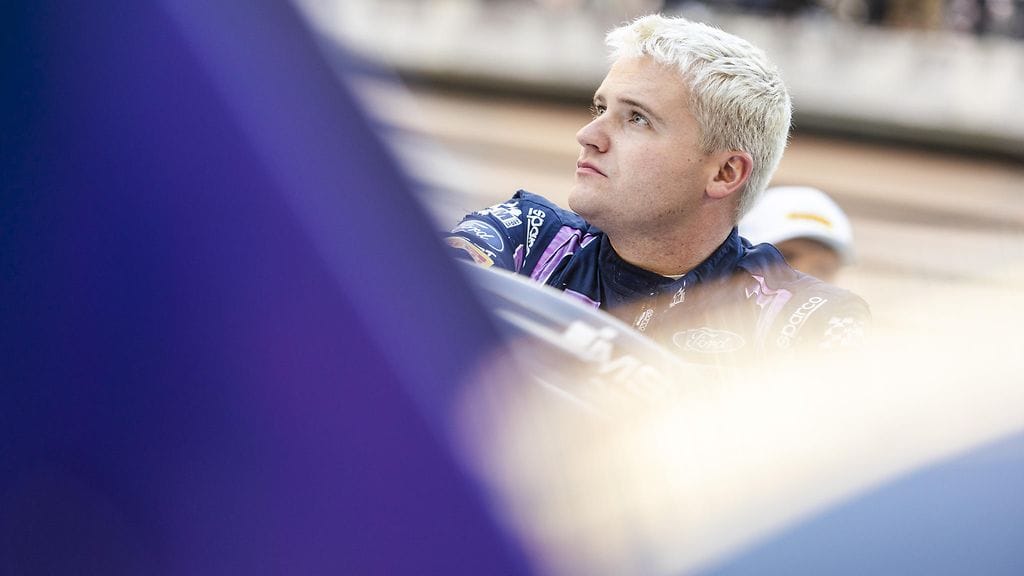 Gus Greensmith hyppää yhdeksän Ford-vuoden jälkeen Skodan rattiin.