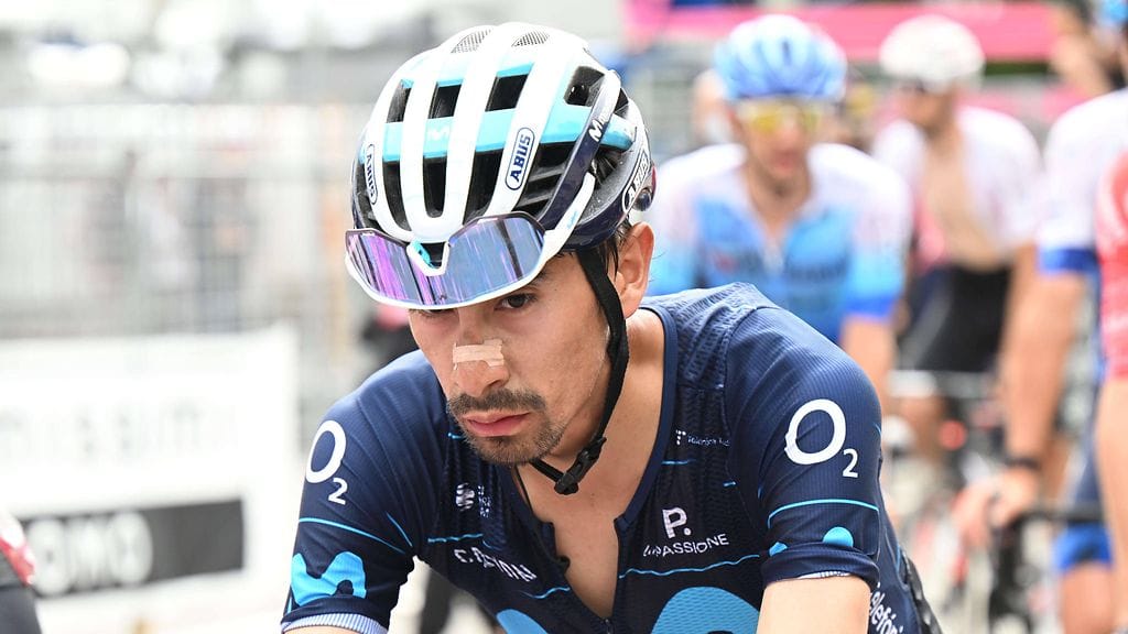 Kuorma-auton kuljettaja pahoinpiteli Iván Sosaa. Kuva Italian ympäriajosta toukokuulta 2022.