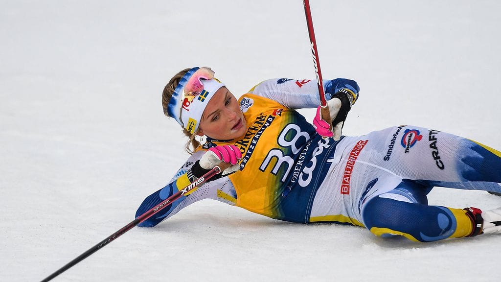 Tour de Skillä pelottava hetki – kokonaisvoittaja Frida Karlsson romahti maalialueella