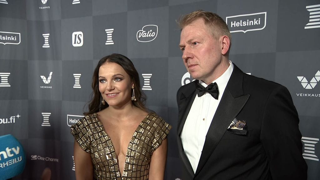 OMA Katri Mäkinen ja Aki Riihilahti