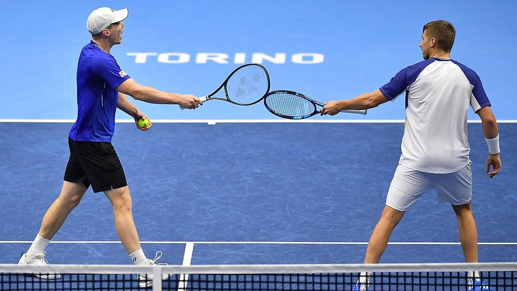 Harri Heliövaara ja Lloyd Glasspool joutuivat luovuttamaan Adelaiden ATP-turnauksen välierän.