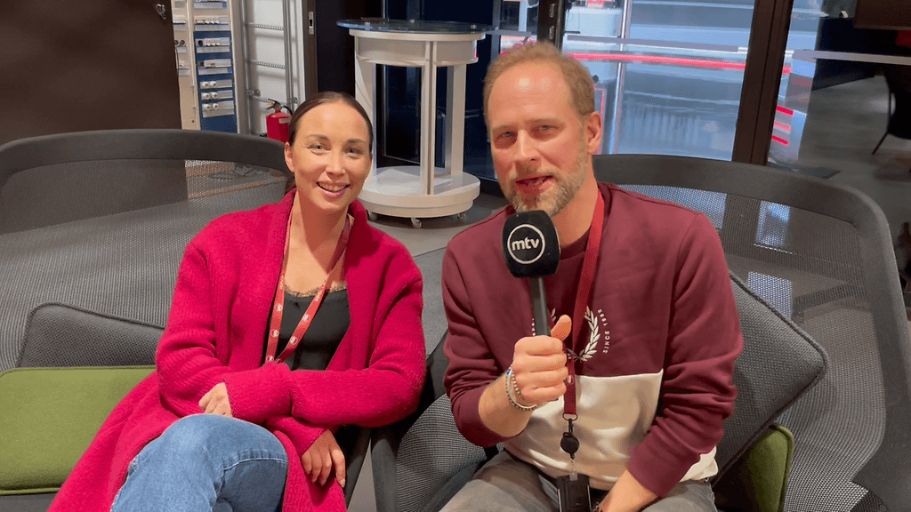 Niina ja Lore Backman Huomenta Suomi