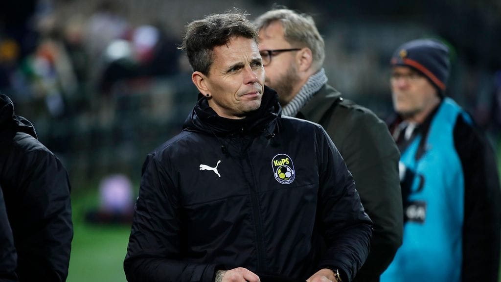 Simo Valakari luotsasi Kuopion Palloseuraa kaksi kautta.