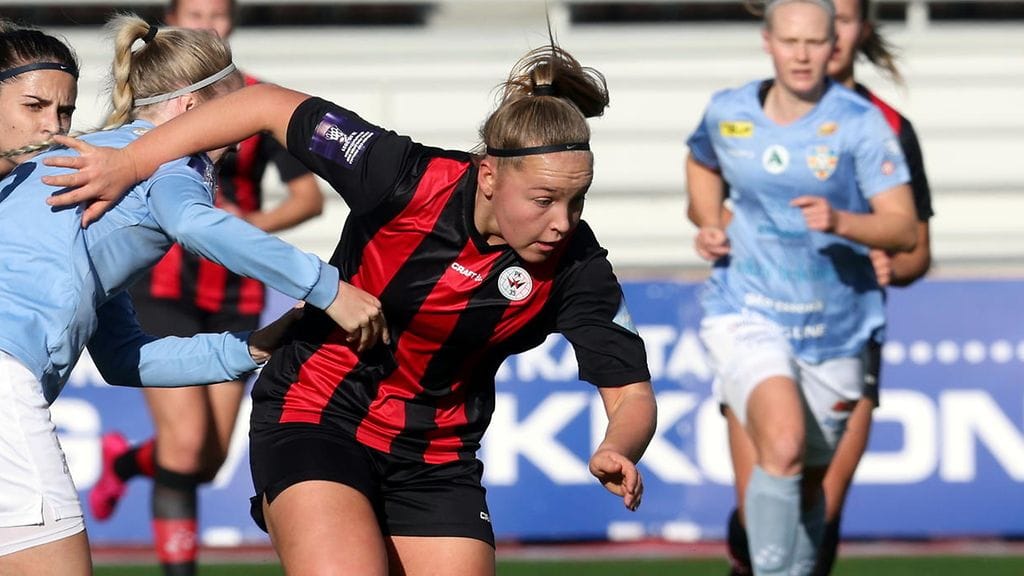 Oona Sevenius siirtyy AC Milaniin.