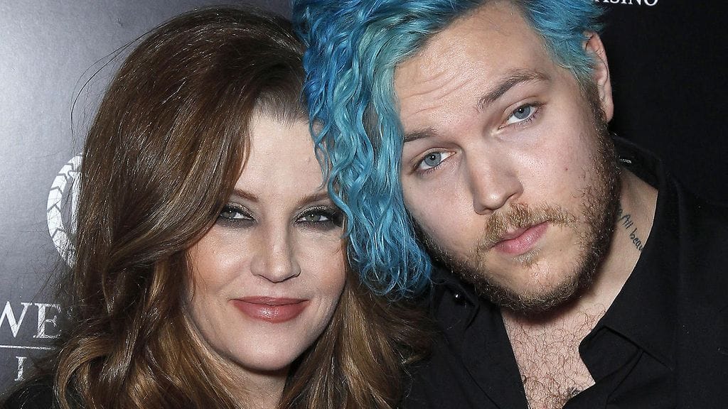 Lisa Marie Presley säilytti poikansa Benjamin Keough'n ruumista kotonaan kaksi kuukautta, jotta voi hyvästellä tämän kunnolla.
