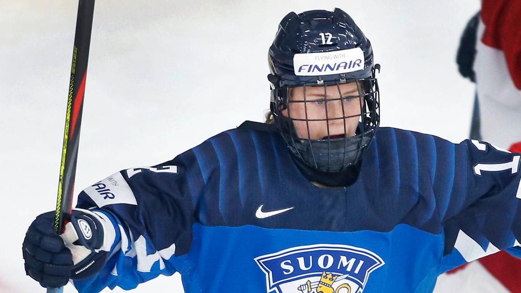 Sanni Vanhanen oli tehokkaalla pelipäällä MM-välierässä.