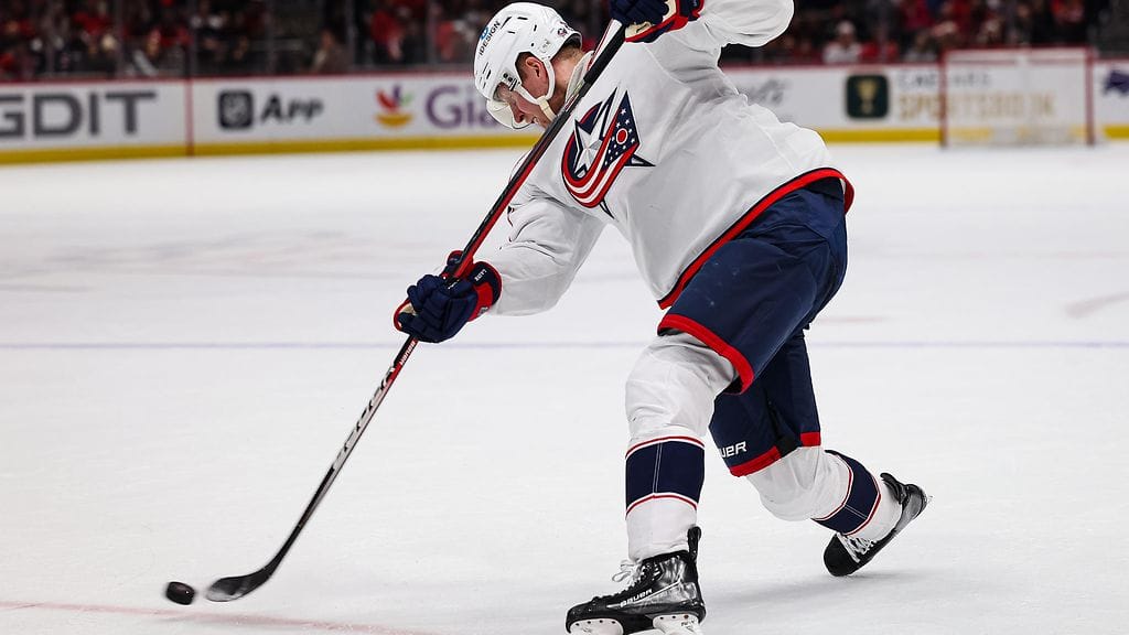 Patrik Laine iski kolmesti Columbuksen voitossa.