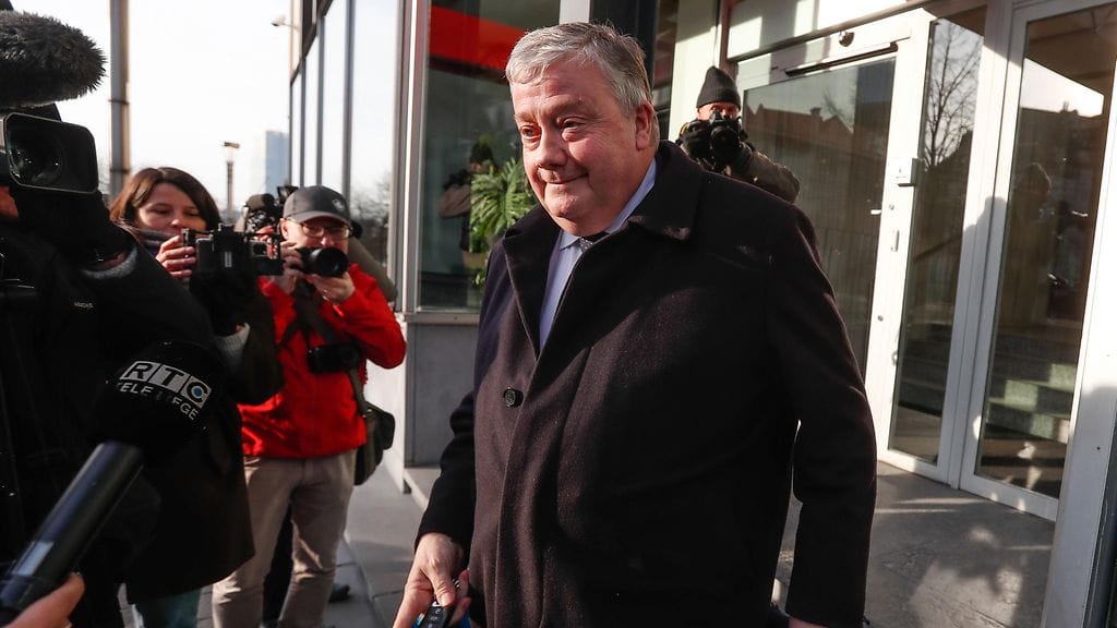 Marc Tarabellan matkan maksoi Qatarin valtio, eikä hän ollut ilmoittanut matkastaan parlamentin sääntöjen mukaisesti.