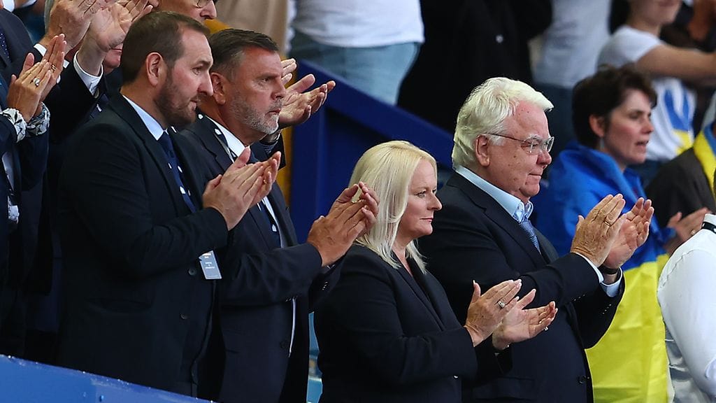 Evertonin seurajohto ei uskaltaudu enää Goodison Parkin lehtereille turvallisuusuhkien takia.