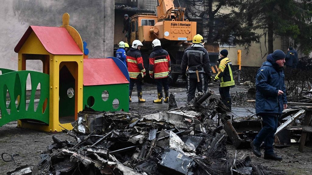 LK 18.1.2023 Helikopteri putosi Ukrainan Brovaryssä  lastentarhan päälle 18.1.2023.