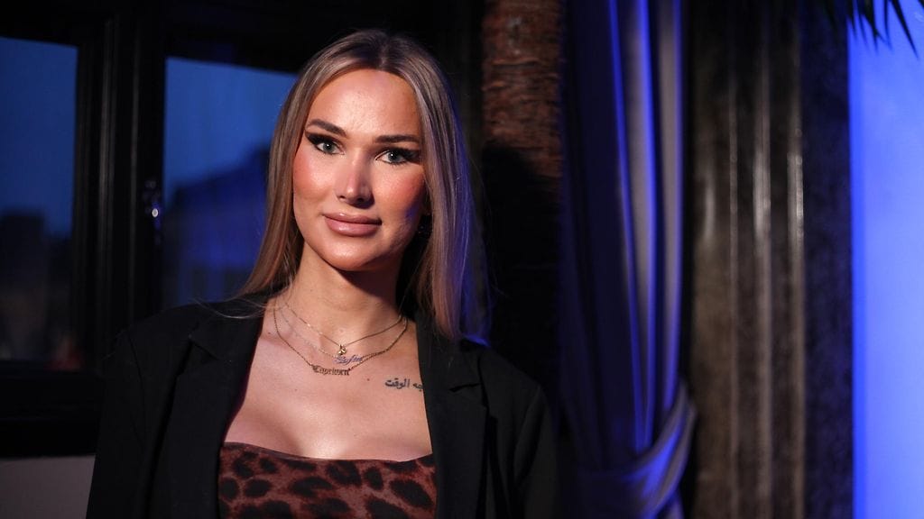 Sofia Tuomola kävi plastiikkakirurgin veitsen alla.