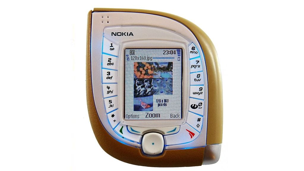NOKIA213