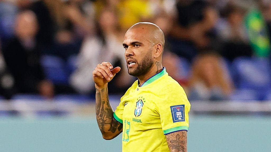 Brassilegenda Dani Alves, 39, on pidätetty epäiltynä seksuaalirikoksesta.