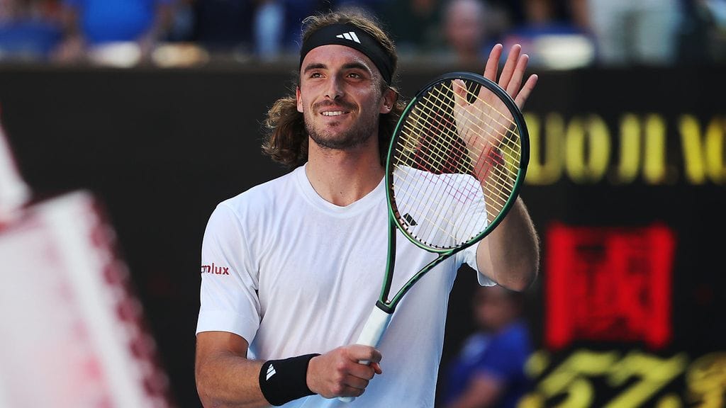 Stefanos Tsitsipas eteni finaaliin Australian avoimissa.